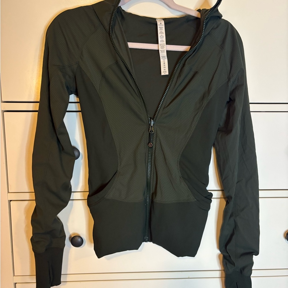 Lululemon jacket reversible green size 4